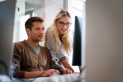 Data-engineers werken samen aan datapipelines en workflow-orchestration
